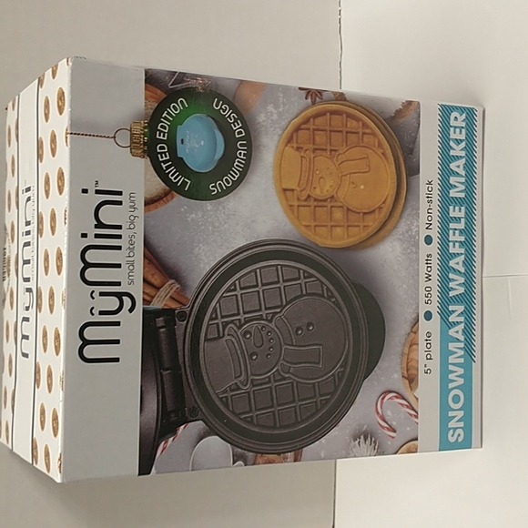 My Mini Snowman Waffle Maker 5" Non-Stick - Picture 1 of 13